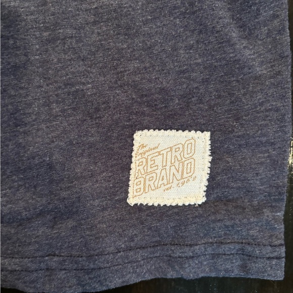 Men’s University of Michigan long sleeve t shirt - Picture 3 of 4